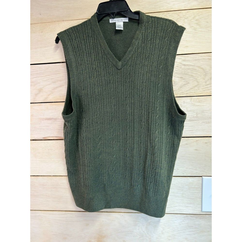 Geoffrey Beene Extra Soft Men's Sweater Vest Size M